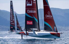 Budynek oczekiwań w Cagliari na piątkowy start America’s Cup Racing