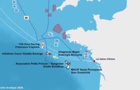 Vendée Arctique – Sam Goodchild prowadzi do mety