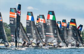Zapada niedzielny poranek. . . Ostatni etap Europejczyków 49er, 49erFX i Nacra 17