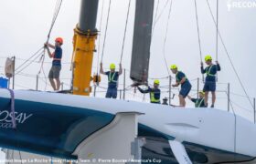Puchar Ameryki – zespół La Roche-Posay Racing Team wraca do wody po naprawie spowodowanej pożarem akumulatora