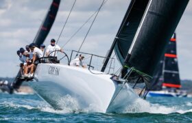RORC wybiera Jamesa Neville’a i Karla Kwoka do drużyny Admiral’s Cup 2027