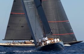 Pierwsze zwycięstwo Svei pierwszego dnia wyścigu Les Voiles de Saint-Tropez